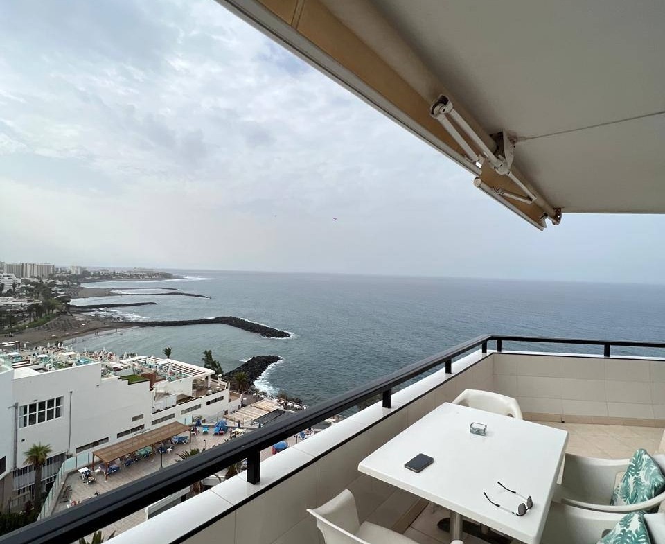 Spacious 3-Bedroom (3+1) Apartment in Tenerife, Spain